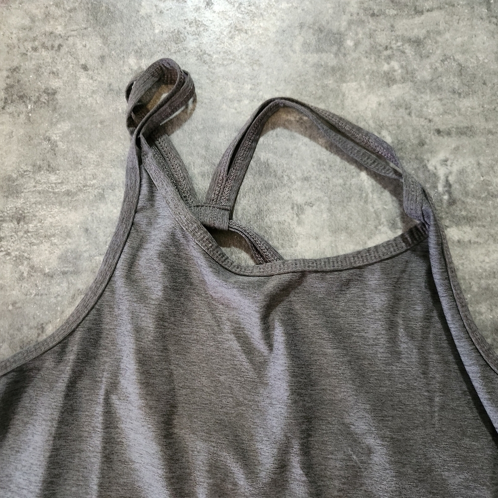 DSG workout tank - Picture 3 of 5